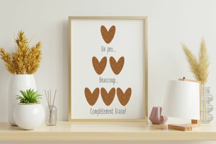 affiche petits coeurs imprimé léopard et camel
